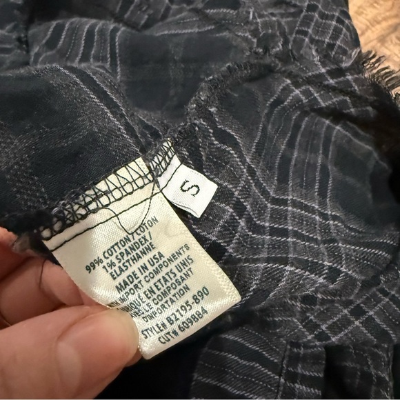 Anthropologie Bella Dahl Plaid Button Down Fringe Top - Picture 5 of 7